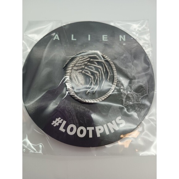 Alien Covenant Pin 2018 Xenomorph Face Hugger Loot Crate Exclusive LootPins NIP - Picture 1 of 3